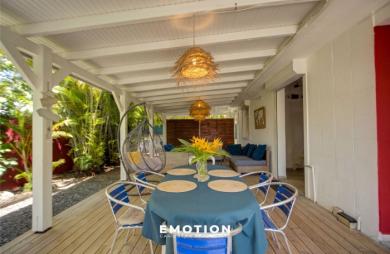 Ensemble immobilier   4 gîtes meublés   Piscine - Sainte-Anne