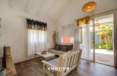 Ensemble immobilier   4 gîtes meublés   Piscine - Sainte-Anne