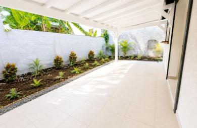 Vente Maison 74m&sup2; 3 pièces Le Moule