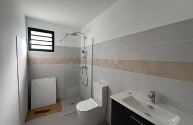 Vente Maison 74m&sup2; 3 pièces Le Moule