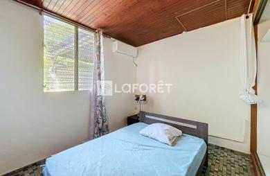 Location Local commercial 120m² 6 pièces Gosier
