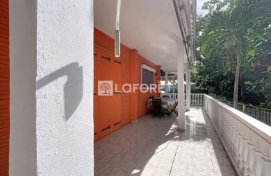 Location Local commercial 120m² 6 pièces Gosier