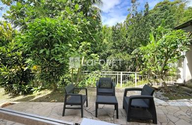 Location Local commercial 120m² 6 pièces Gosier