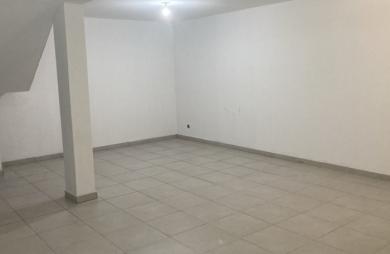 Location Local commercial 120m&sup2; Gosier