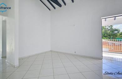 Location Appartement 87m&sup2; 4 pièces Petit-Bourg