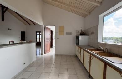 Coup de coeur aux Abymes avec votre agence LONGFORT Immobilier