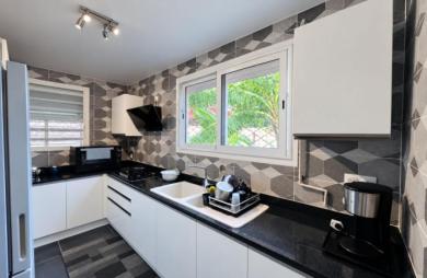 Vente Maison 147m&sup2; 5 pièces Les Abymes