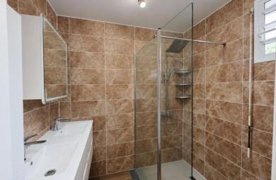 Vente Maison 147m&sup2; 5 pièces Les Abymes
