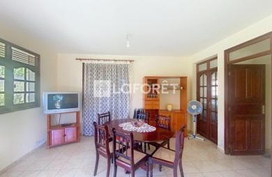 Vente Maison 158.51m² 6 pièces Gourbeyre