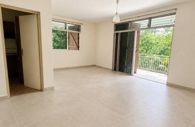 Vente Maison 232m&sup2; 5 pièces Gosier