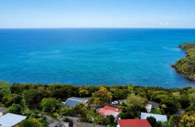 Vente Entrepot 800m² Bouillante