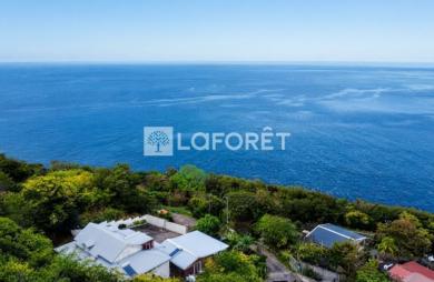 Vente Maison 180m² 8 pièces Bouillante