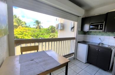 Studio meublé Résidence sécurisée avec piscine Bas du Fort