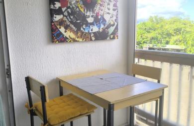 Studio meublé Résidence sécurisée avec piscine Bas du Fort