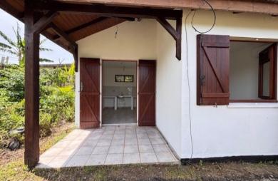 Maison individuelle à Sainte-Anne avec votre agence Longfort Immobilier