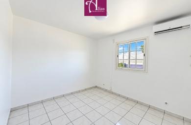 Villa F5 meublée avec piscine à Convenance
