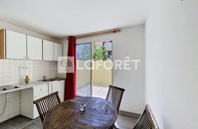 Vente Immeuble 542m² 14 pièces Pointe-à-Pitre