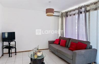 Vente Immeuble 542m² 14 pièces Pointe-à-Pitre