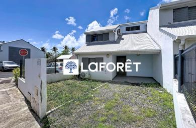 Location Maison 83.24m² 4 pièces Saint François