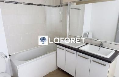 Location Maison 83.24m² 4 pièces Saint François