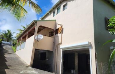 Vente Maison 278m&sup2; 7 pièces Gourbeyre