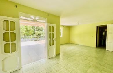 Appartement 2 pièces - Les Abymes - LONGFORT IMMOBILIER