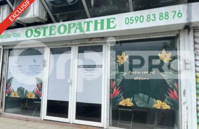 A VENDRE EN EXCLUSIVITE AVEC ORPI BOUTAREL, un local commercial en RDC rénové récemment