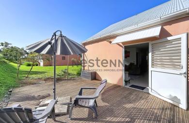 Vente Maison 80m² 3 pièces Lamentin