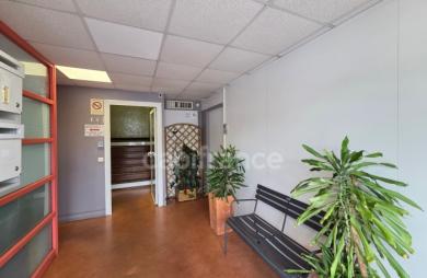 Location Local commercial 14m&sup2; 1 pièce Baie Mahault