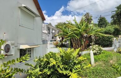Vente Maison 144m&sup2; 7 pièces Gourbeyre