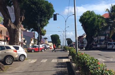 Location Local commercial 52m² Cayenne