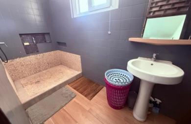 Vente Immeuble 215m&sup2; 8 pièces Remire Montjoli