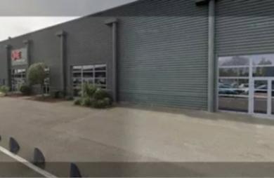 Location Local commercial 600m² Saint Laurent