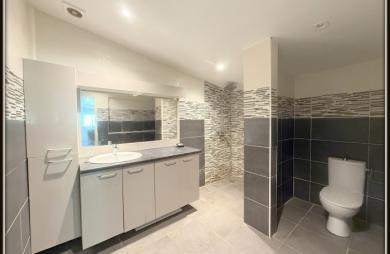 Vente Maison 195m&sup2; 8 pièces Kourou