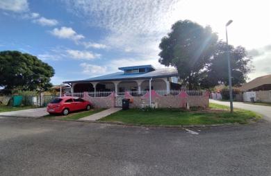 Vente Immeuble 313m&sup2; 6 pièces Kourou
