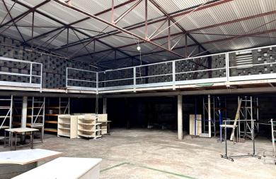 Location Entrepot 661m² Cayenne