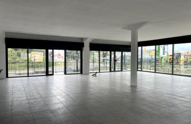 Location Local commercial 76m² Matoury