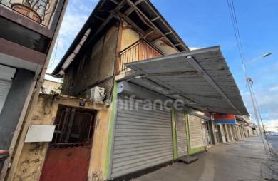 Vente Immeuble 180m&sup2; Cayenne