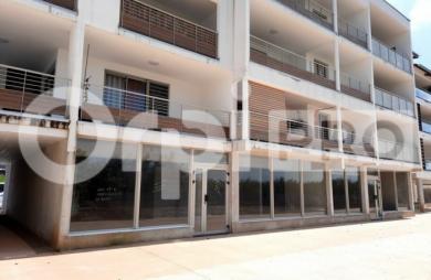 Local commercial en front de mer sur Cayenne !