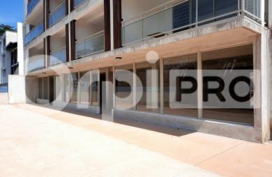 Local commercial en front de mer sur Cayenne !
