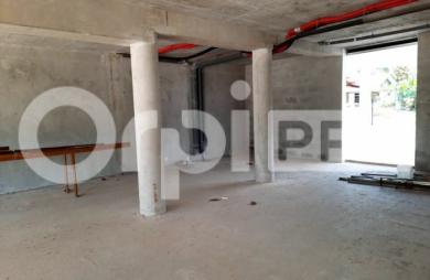 Local commercial en front de mer sur Cayenne !