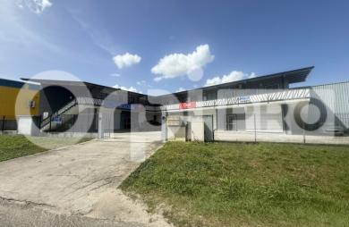 Bureaux et locaux commerciaux à louer – SLM