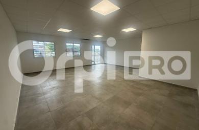 Bureaux et locaux commerciaux à louer – SLM