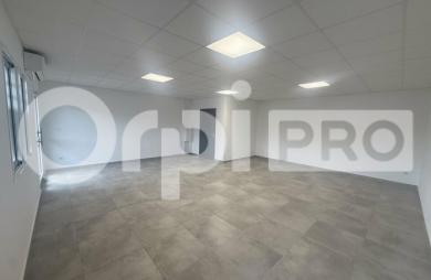 Bureaux et locaux commerciaux à louer – SLM