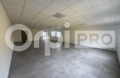 Bureaux et locaux commerciaux à louer – SLM