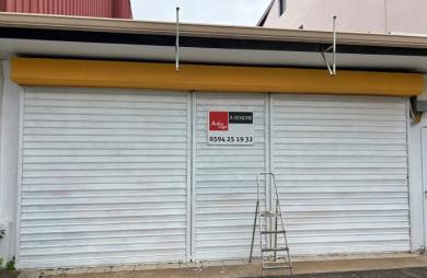Vente Local commercial 282m² Cayenne