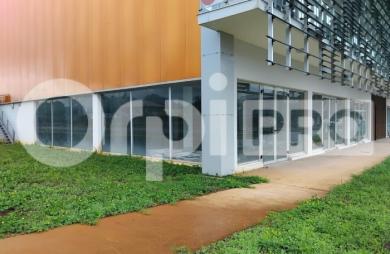 Cellule commerciale neuve de 194 m² avec offre commerciale !