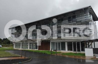 Cellule commerciale neuve de 126 m² avec offre commerciale !