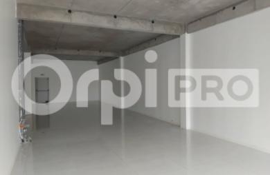 Cellule commerciale neuve de 126 m² avec offre commerciale !