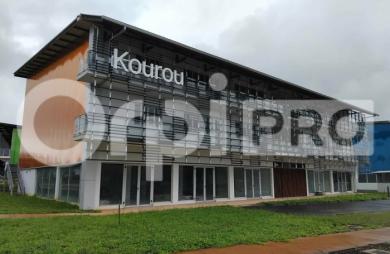 Cellule commerciale neuve de 126 m² avec offre commerciale !